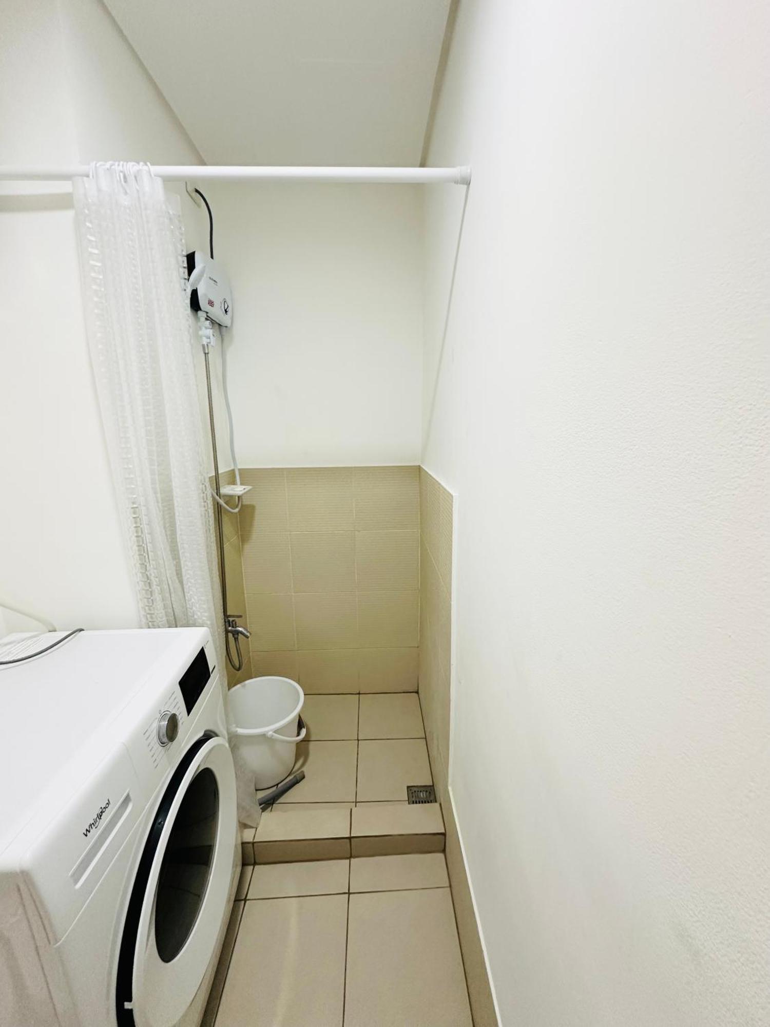 Starlight Suites Trece Martires Exteriér fotografie