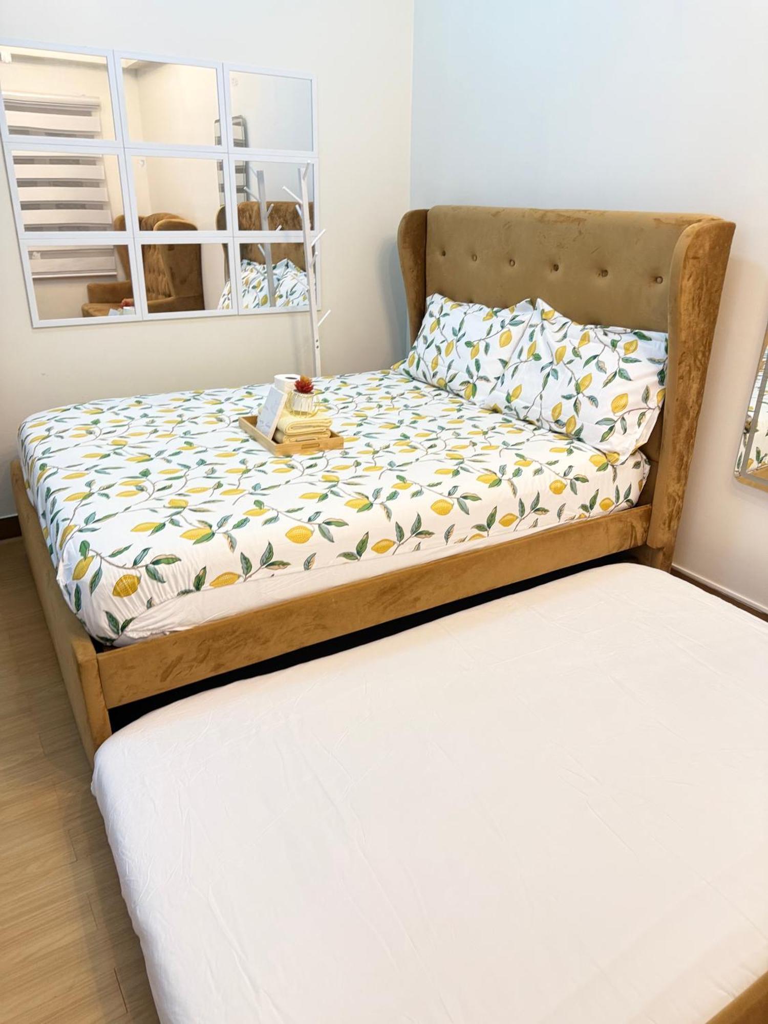 Starlight Suites Trece Martires Exteriér fotografie
